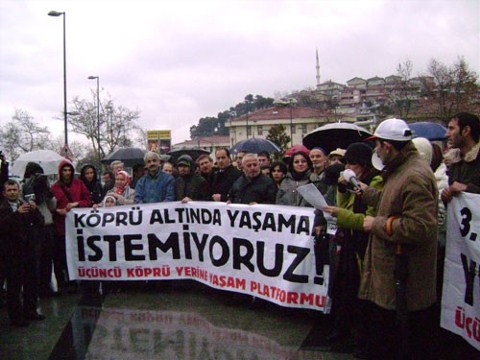 3.Köprü Yerine Yaşam Platformu'nun Aralık 2008'de Beykoz'da gerçekleştirdiği eylem